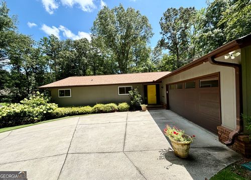 125 Cannongate Cir, Sharpsburg, GA, 30277-1718 | Card Image