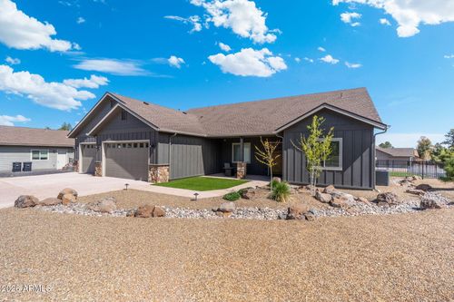 2712 W Highland Meadows Dr, Williams, AZ, 86046-9179 | Card Image