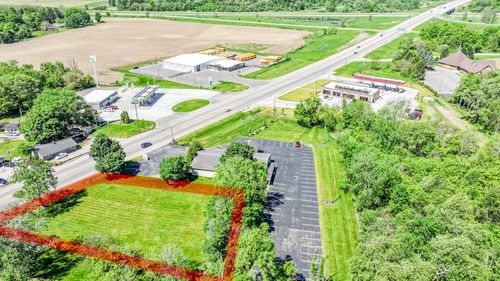 8759 Us Highway 31, Berrien Springs, MI, 49103-1607 | Card Image