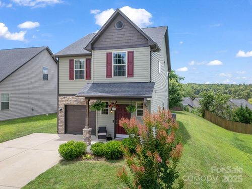 5 Wetland Way, Arden, NC, 28704-0748 | Card Image