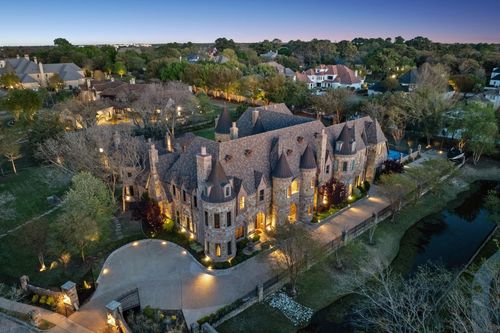 1161 La Mirada, Southlake, TX, 76092-3521 | Card Image