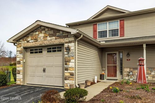 38 N Oakwood Lane, Selinsgrove, PA, 17870 | Card Image