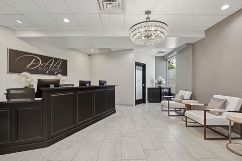 4420 Valley View Rd, Edina, MN, 55424-1870 | Card Image