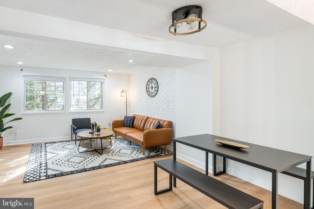 Residential Lease in ARLINGTON 5