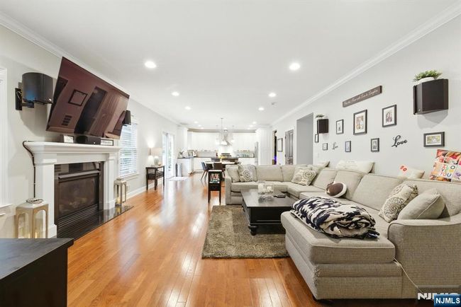 166 Horseneck Rd, House other with 4 bedrooms, 4 bathrooms and null parking in Fairfield NJ | Image 18