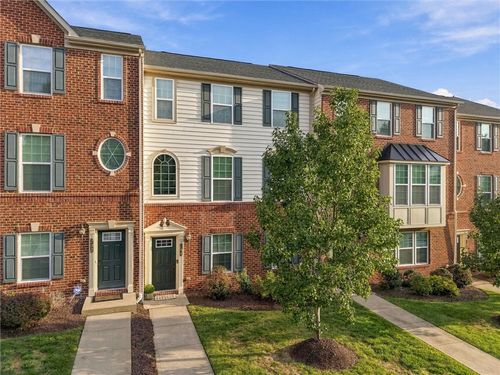 704 Broadmore Lane, Pine Twp, PA, 15090 | Card Image