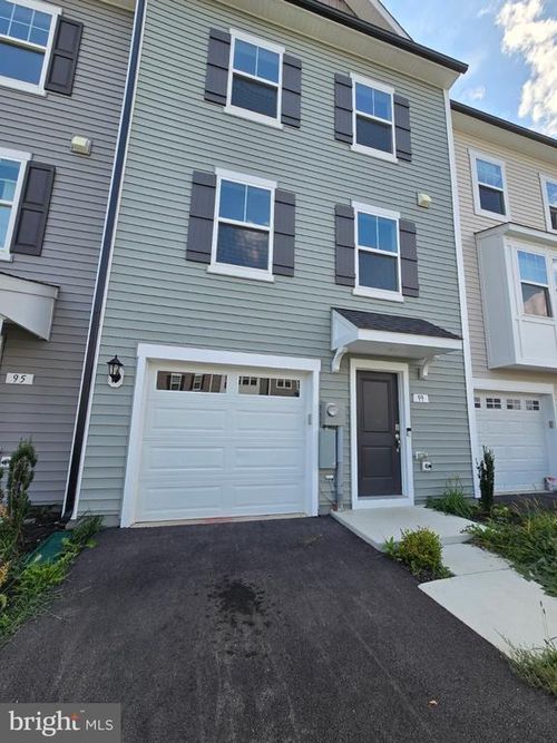 99 Bitsy Rd, INWOOD, WV, 25428-4740 | Card Image