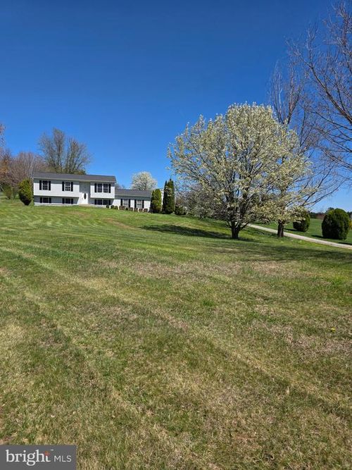 4720 Trail Ct, Westminster, MD, 21158-1446 | Card Image