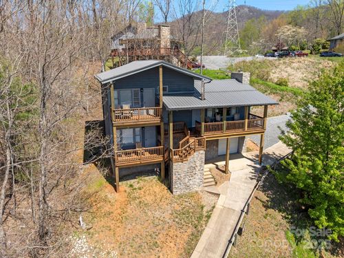 58 Country Cottage Ln, Canton, NC, 28716-0240 | Card Image