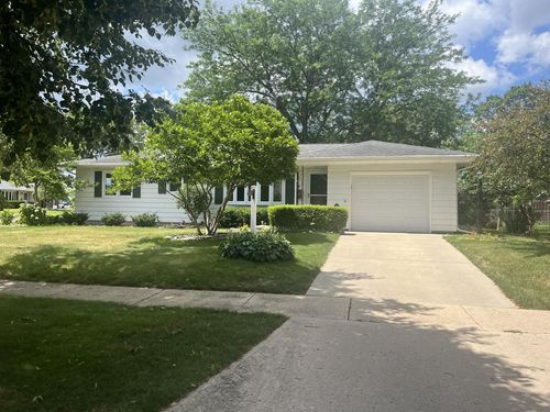 1325 James Court, Jefferson, WI, 53549 | Card Image