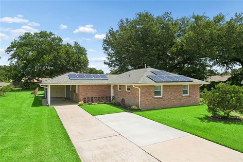 129 Celia Dr, Luling, LA, 70070-4005 | Card Image