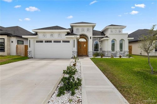 9118 N 25th Ln, Mcallen, TX, 78504-6909 | Card Image