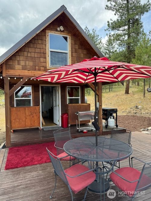 330 Bench Creek Rd, Tonasket, WA, 98855-5002 | Card Image
