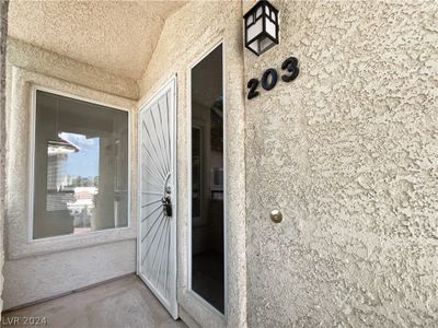 203 - 5265 Caspian Springs Drive, Condo with 2 bedrooms, 2 bathrooms and null parking in Las Vegas NV | Image 1