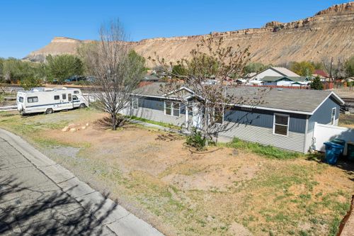 458 W 4th St, Palisade, CO, 81526-5008 | Card Image