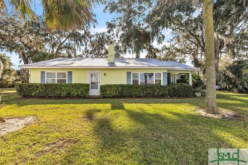 523 Hickory Bluff Dr, Waverly, GA, 31565-2603 | Card Image
