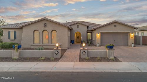 1928 E La Costa Dr, Gilbert, AZ, 85298-9701 | Card Image