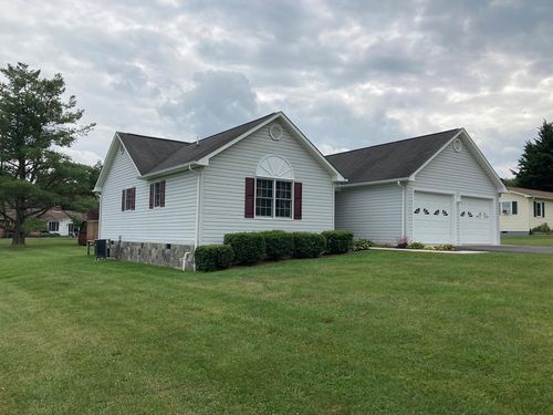 152 Gilland Rd, Max Meadows, VA, 24360-3558 | Card Image