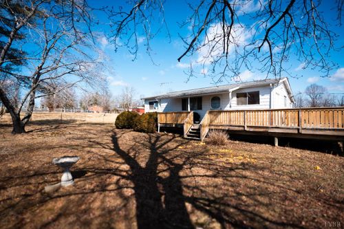 1228 Clover Creek Rd, Huddleston, VA, 24104-3060 | Card Image