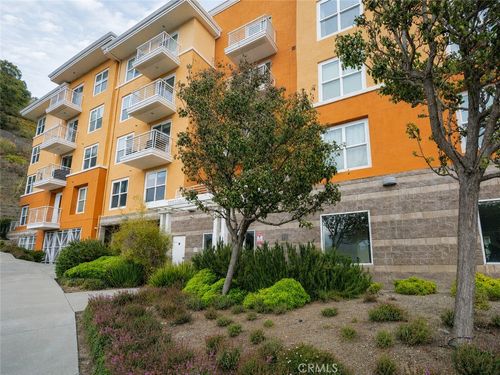 5408-501 Crescent Way, San Francisco, CA, 94134-3351 | Card Image