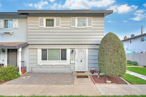 19937 Sheffield Ln, Huntington Beach, CA, 92646-4025 | Card Image