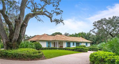 2040 Club Drive, House other with 3 bedrooms, 3 bathrooms and null parking in Vero Beach FL | Image 1