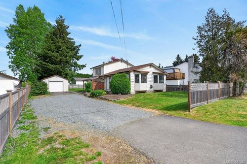 1005 26th St, Courtenay, BC, V9N7H6 | Card Image
