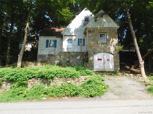39 Sycamore Ter, Mahopac, NY, 10541-3140 | Card Image
