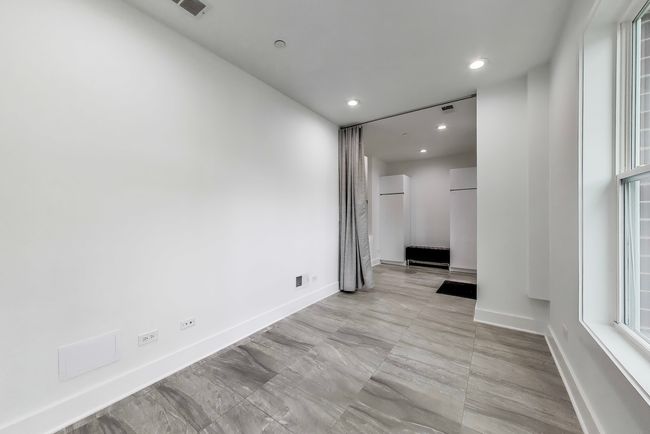 8127 Floral Ave, Townhouse with 3 bedrooms, 4 bathrooms and 3 parking in Skokie IL | Image 6