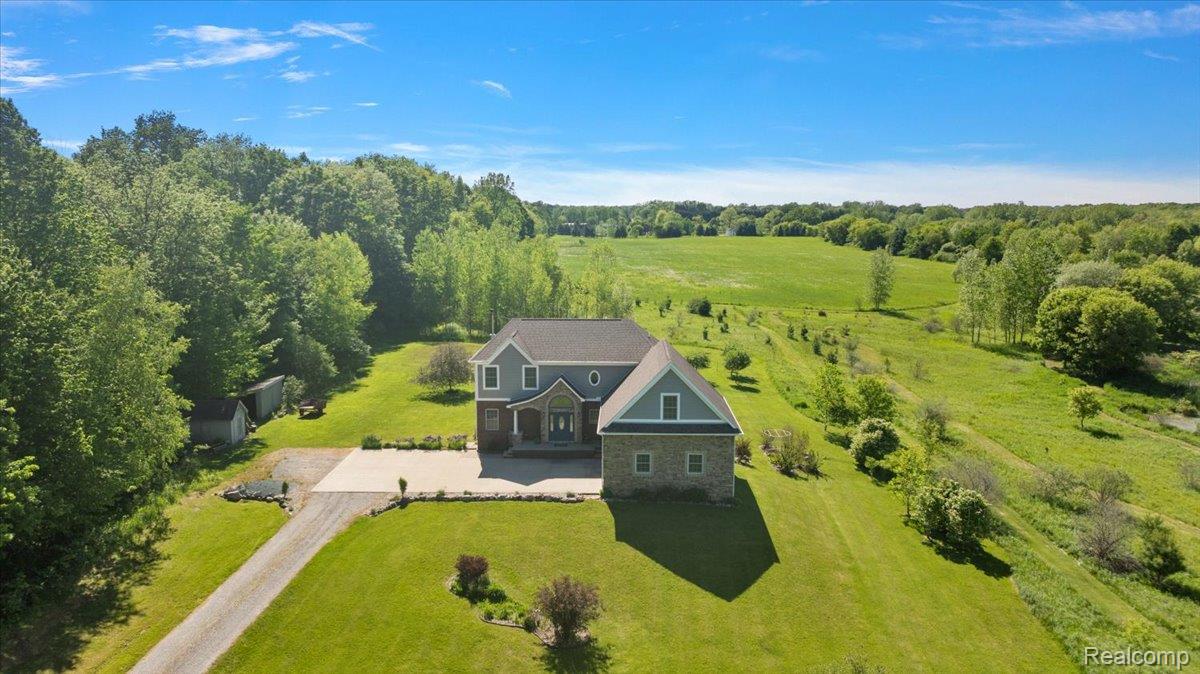 Residential in Hadley Township 5