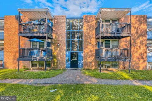 5461 Cedonia Ave, BALTIMORE, MD, 21206-3900 | Card Image