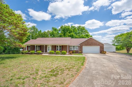 350 Josey Rd, Statesville, NC, 28625-8330 | Card Image