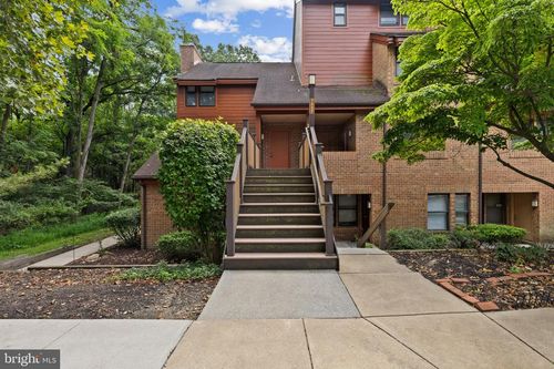 COLUMBIA, Pines At Dickinson Condominium, MD Condos for Sale