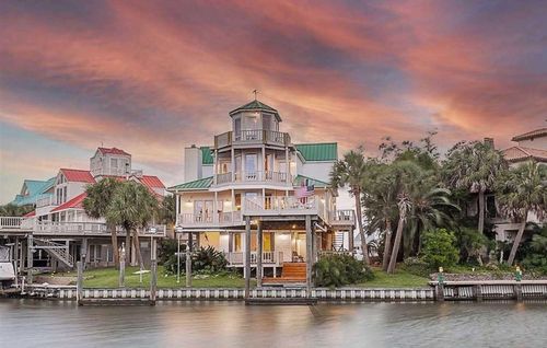 443 Island Way, Port Arthur, TX, 77640 | Card Image