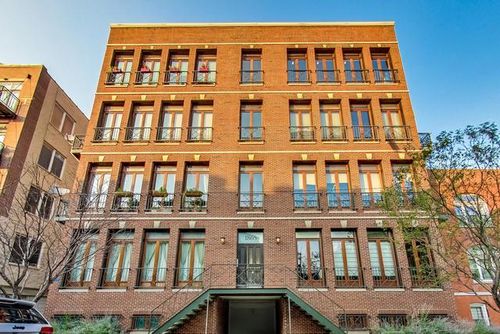 apt-4s-1865 Winnebago Ave, Chicago, IL, 60647-4437 | Card Image