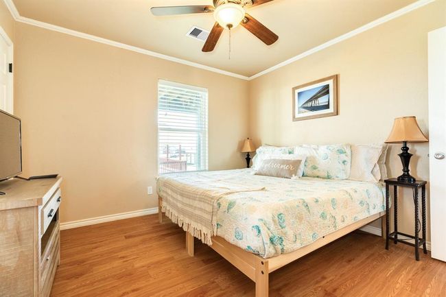 307 Murex St, House other with 3 bedrooms, 2 bathrooms and null parking in Surfside Beach TX | Image 18