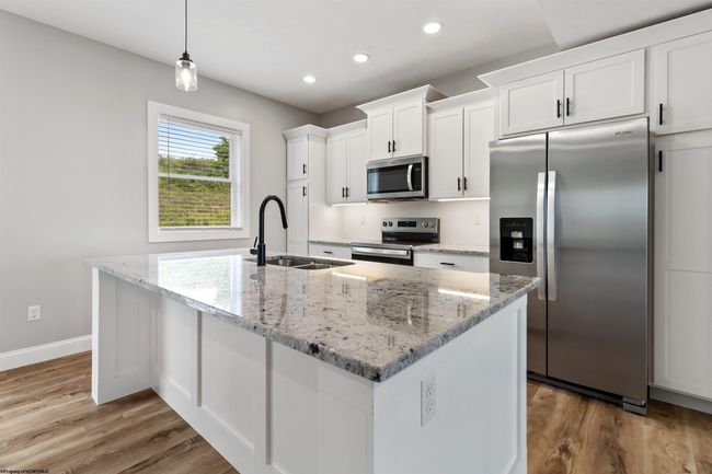242 Horizon View Rd, Townhouse with 3 bedrooms, 4 bathrooms and 3 parking in Morgantown WV | Image 12