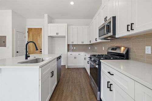 unit-1305-1811 Webberville Rd, Austin, TX, 78721-1562 | Card Image