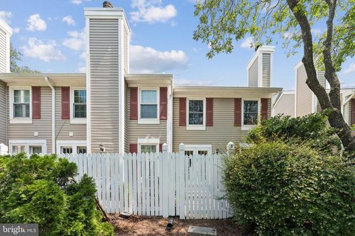 4-2917 D S Woodstock St 4, ARLINGTON, VA, 22206 | Card Image