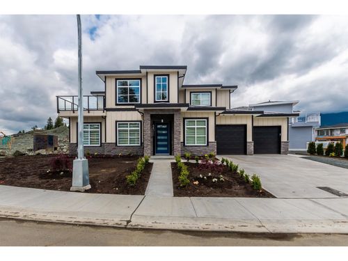 46065 Crestview Dr, Chilliwack, BC, V2R6G4 | Card Image