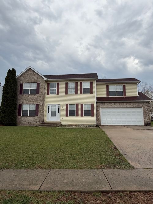 1004 Ann St, Joliet, IL, 60435-3490 | Card Image