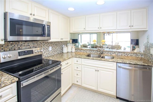APT-304 - 4490 Sandpebble Trce, Condo with 2 bedrooms, 2 bathrooms and null parking in STUART FL | Image 10
