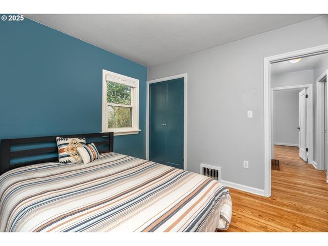 Bedroom-Main | Image 15