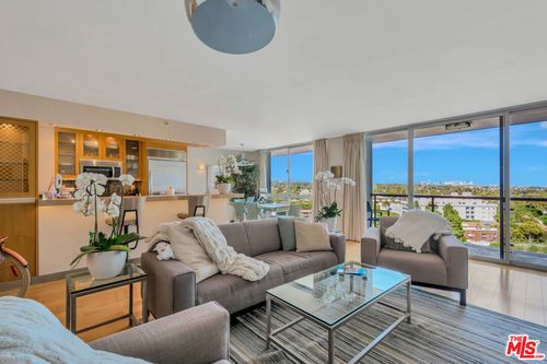 1505b-201 Ocean Avenue Ext, Santa Monica, CA, 90402 | Card Image