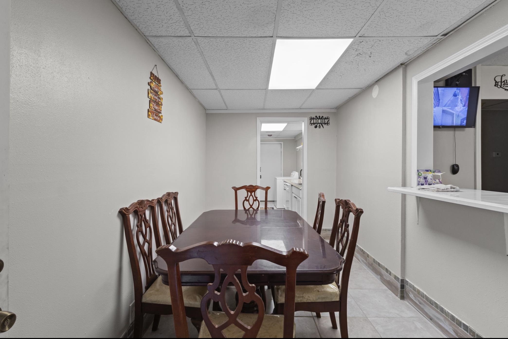 Residential Lease in Orange 2