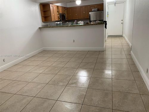 apt-103-5221 Geneva Way, Doral, FL, 33166-4613 | Card Image