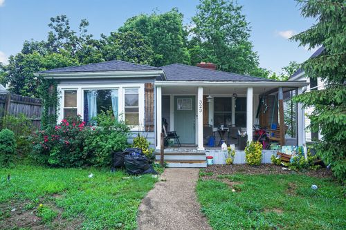 323 W High St, Mt Sterling, KY, 40353-1327 | Card Image