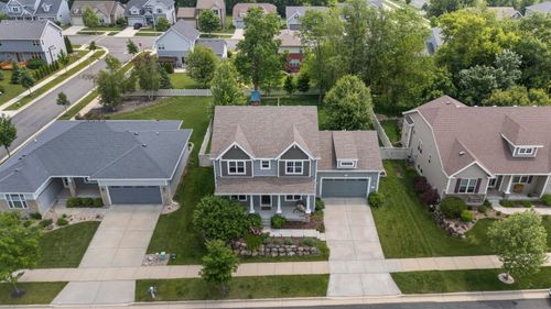 405 Blue Moon Dr, Verona, WI, 53593-5103 | Card Image