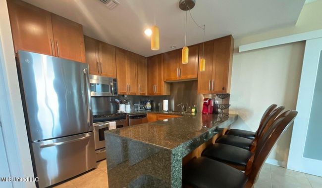 ocean club kitchen | Image 5