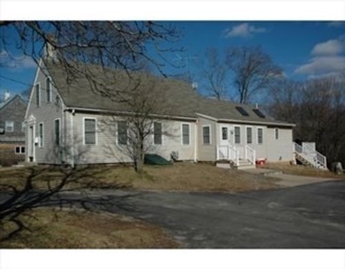 1077 Bedford St, Abington, MA, 02351-1206 | Card Image